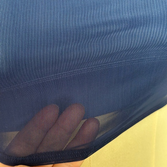Fabletics Blue Sports Bra - Picture 9 of 12